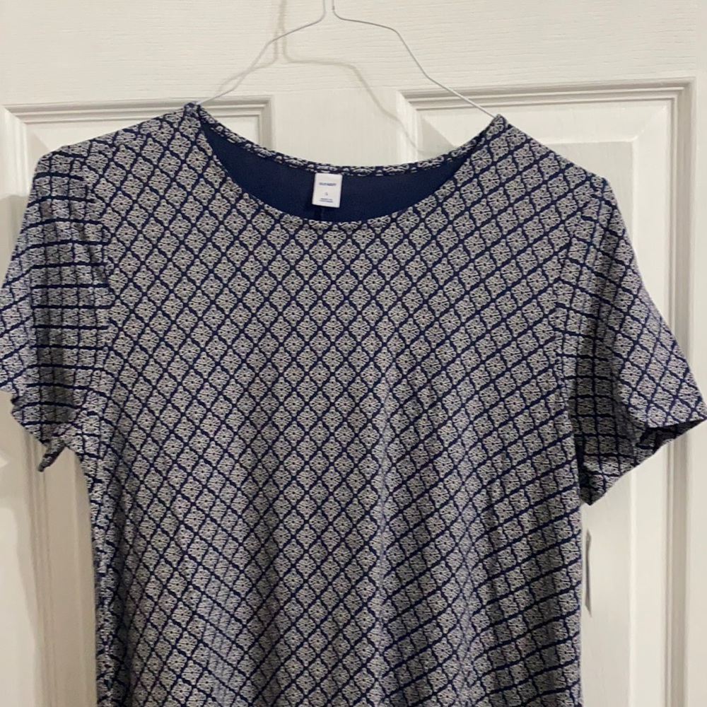 Fabulous Old Navy short sleeve patterned swing dress L